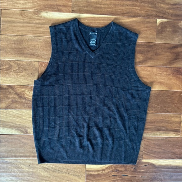 George Black Pullover Sweater Vest size XL - Picture 1 of 2